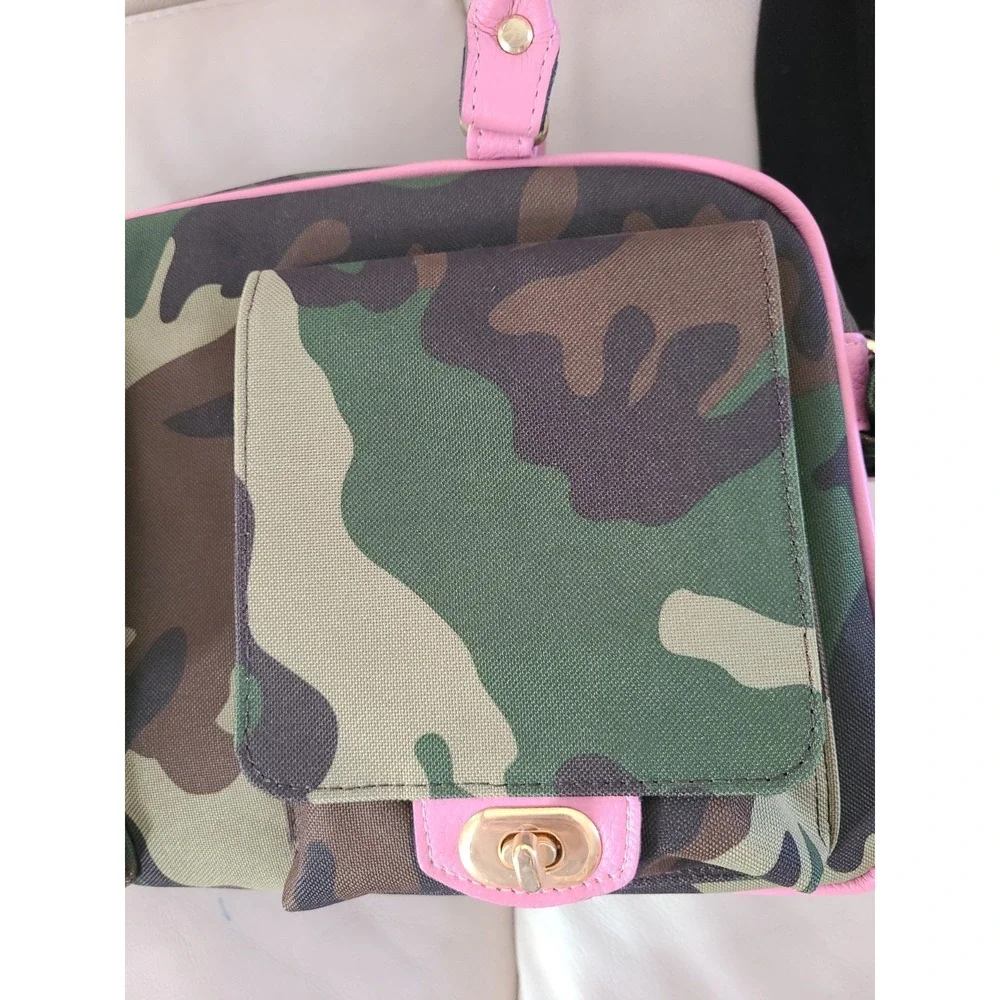 Petote Marlee Camo with Pink Stripe Pet Bag Purse Brand New W Tags